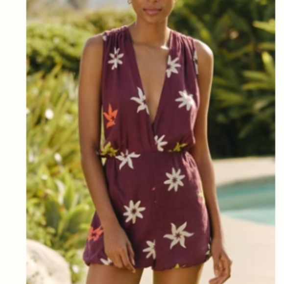 CELANDINE LINEN-BLEND SLEEVELESS DEEP-V ROMPER - Picture 1 of 6